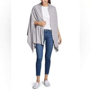 Eddie Bauer Daisy Wrap - NWT - Gray One Size Fits Most